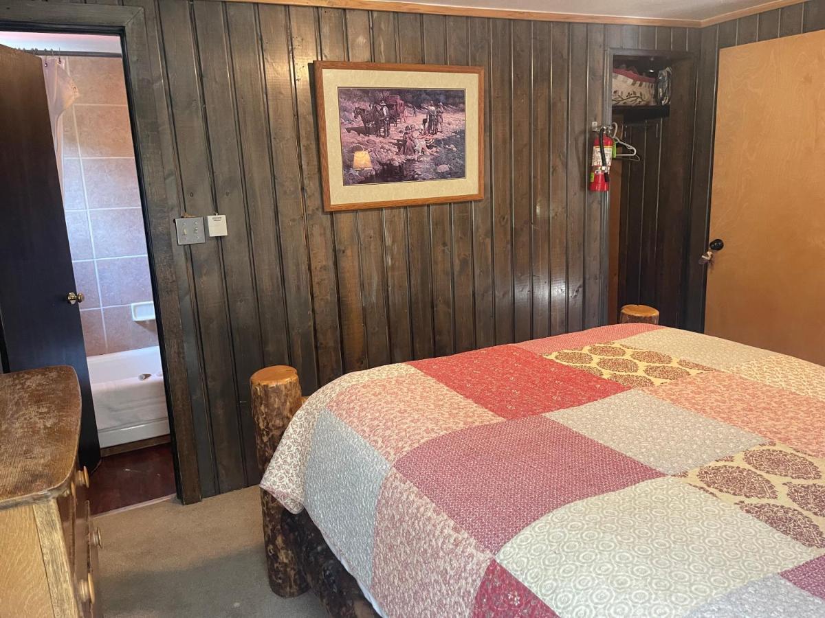 Silver Fork Lodge & Restaurant Brighton ภายนอก รูปภาพ