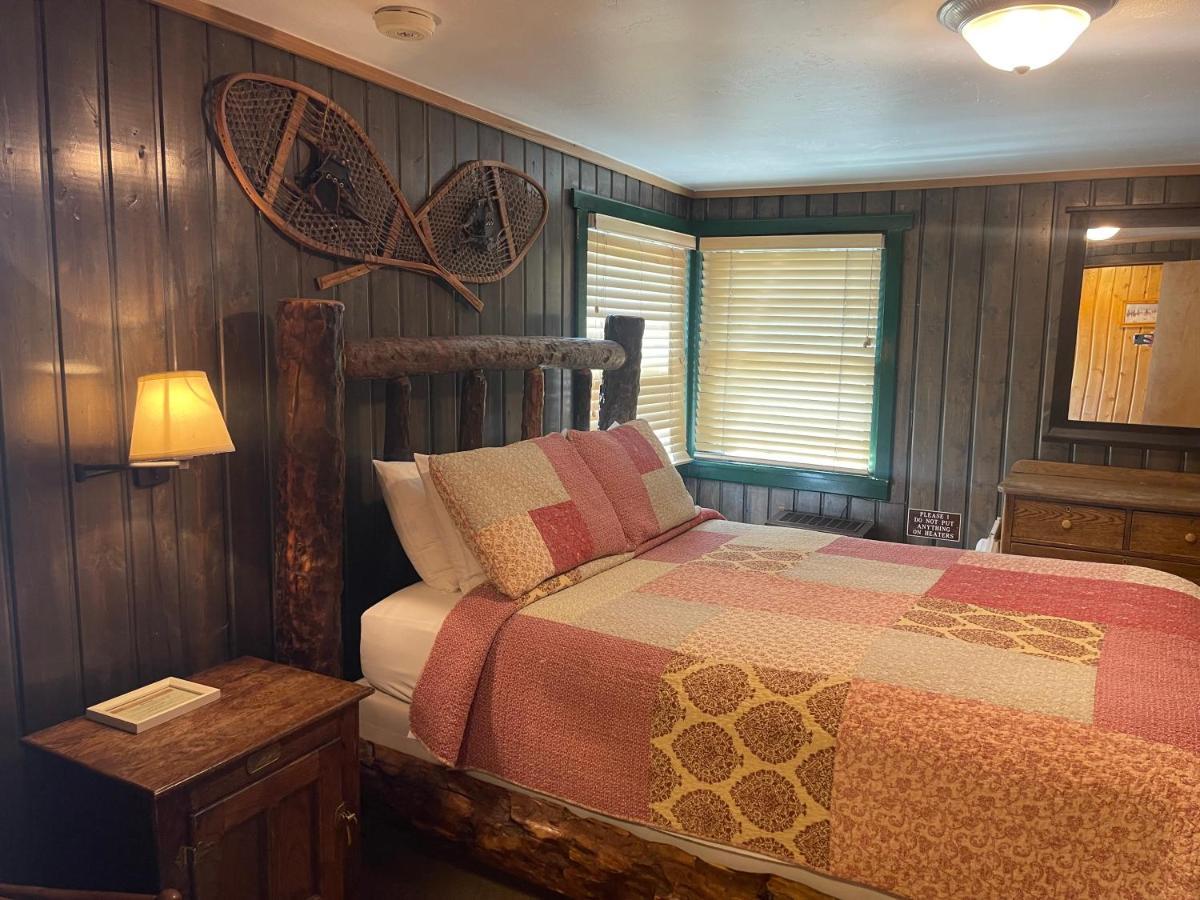 Silver Fork Lodge & Restaurant Brighton ภายนอก รูปภาพ