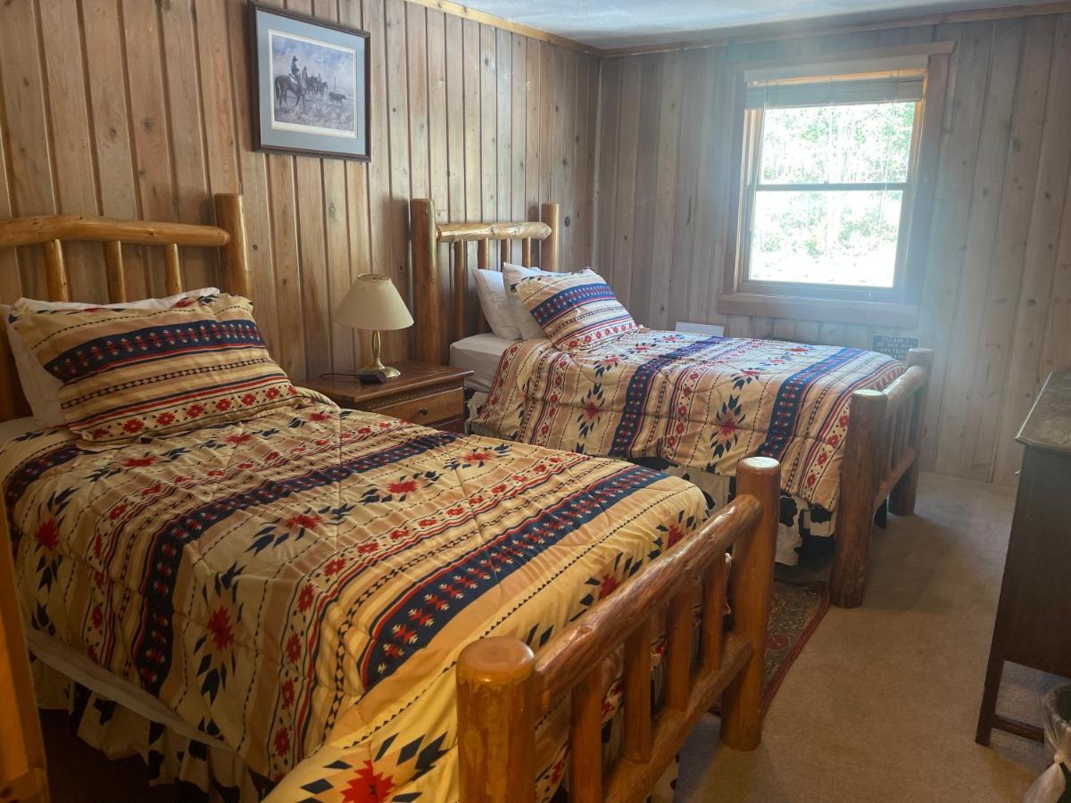 Silver Fork Lodge & Restaurant Brighton ภายนอก รูปภาพ